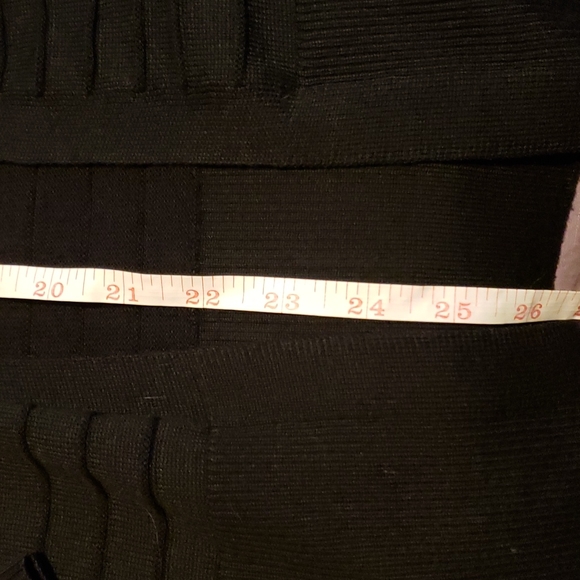 Long sleeve black cardigan Soyaconcept. Excellent quality. Like new. - Picture 4 of 9